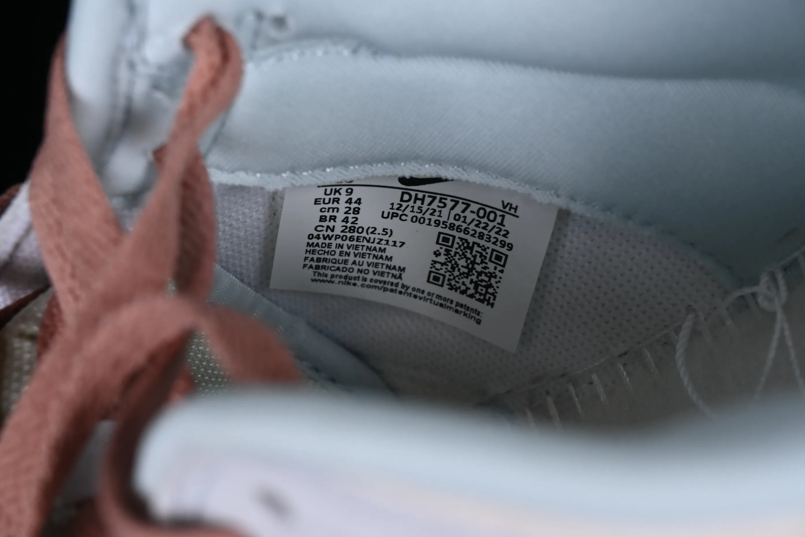 All categories Nk SB Dunk Series Nk SB Dunk Low Low-top sneakers Nk Dunk SB Low Pink Rose SB Dunk Series low-top casual sports skateboard shoes DH7577-001